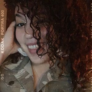 Meet your Posher, Nashline